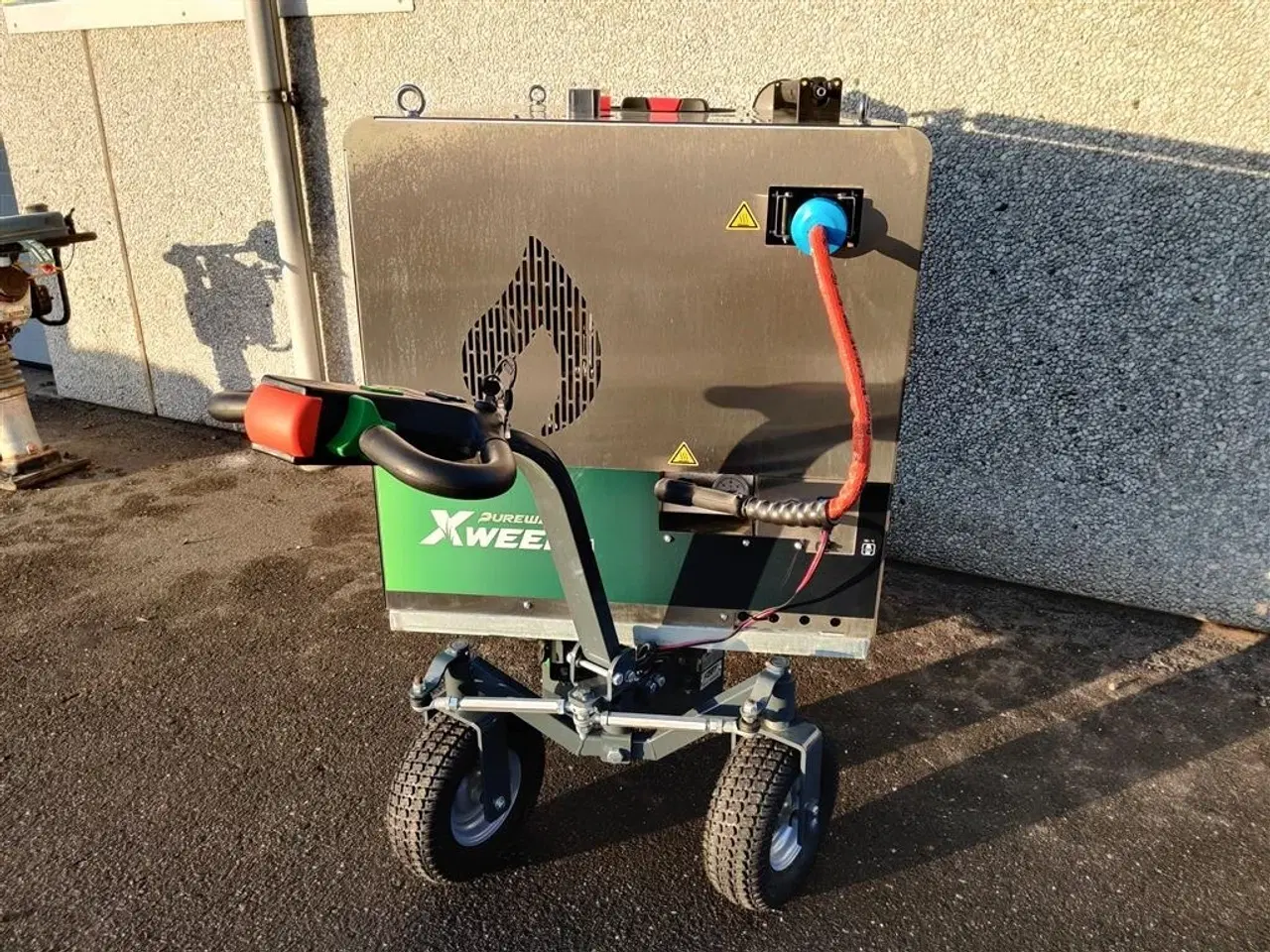 Billede 2 - Purewash X-Weed E1 Med elektrisk undervogn