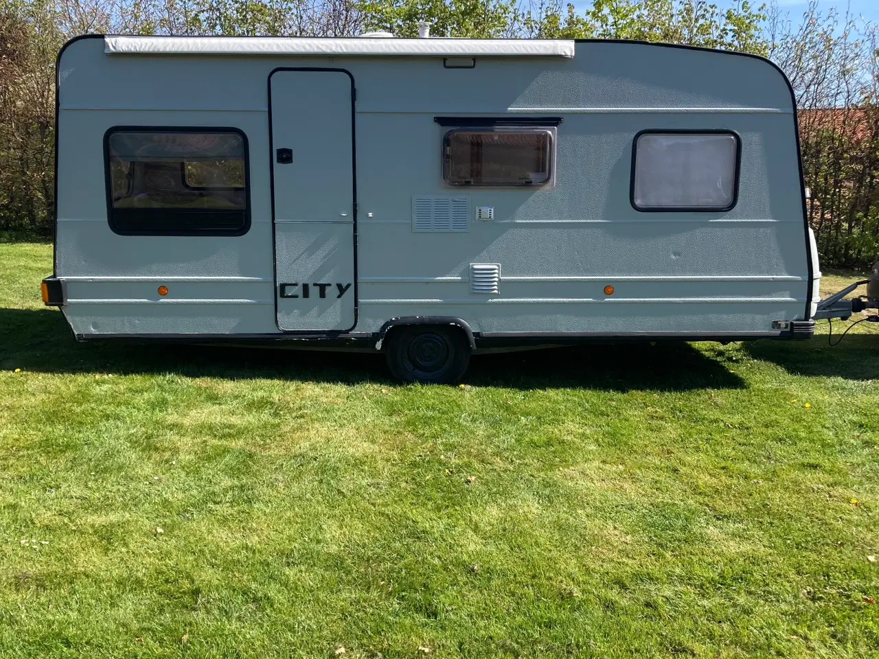 Billede 1 - Campingvogn nysynet