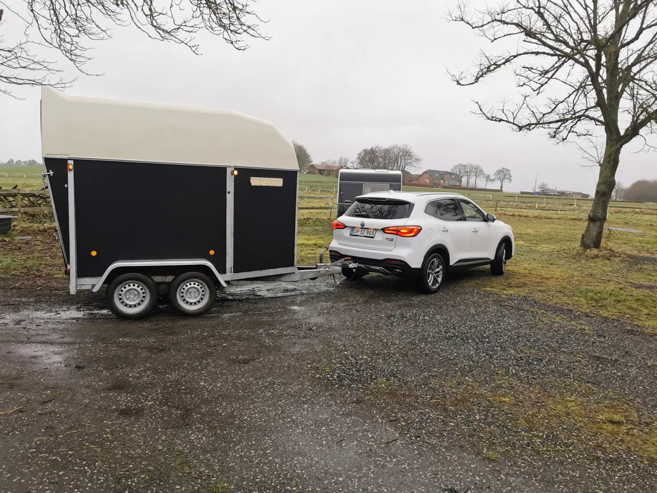 Billede 2 - MG EHS HYBRID Med træk 1500kg.