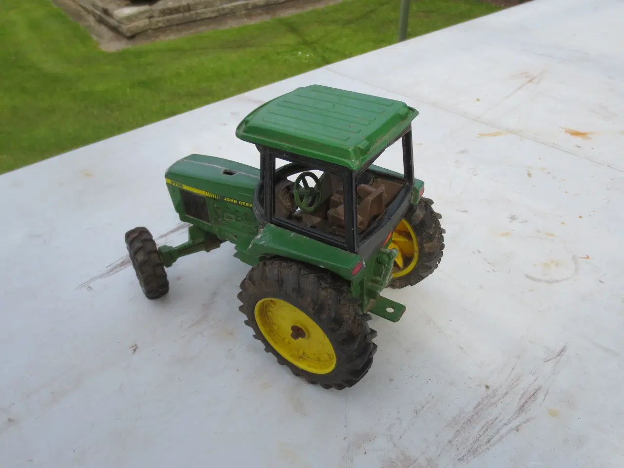 Billede 2 - 1 stk John Deere 2755 Modeltraktor Fra ERTL