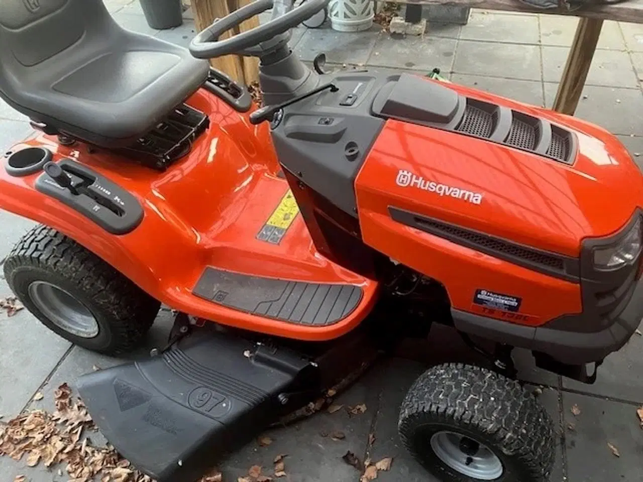 Billede 1 - Husqvarna havetraktor 