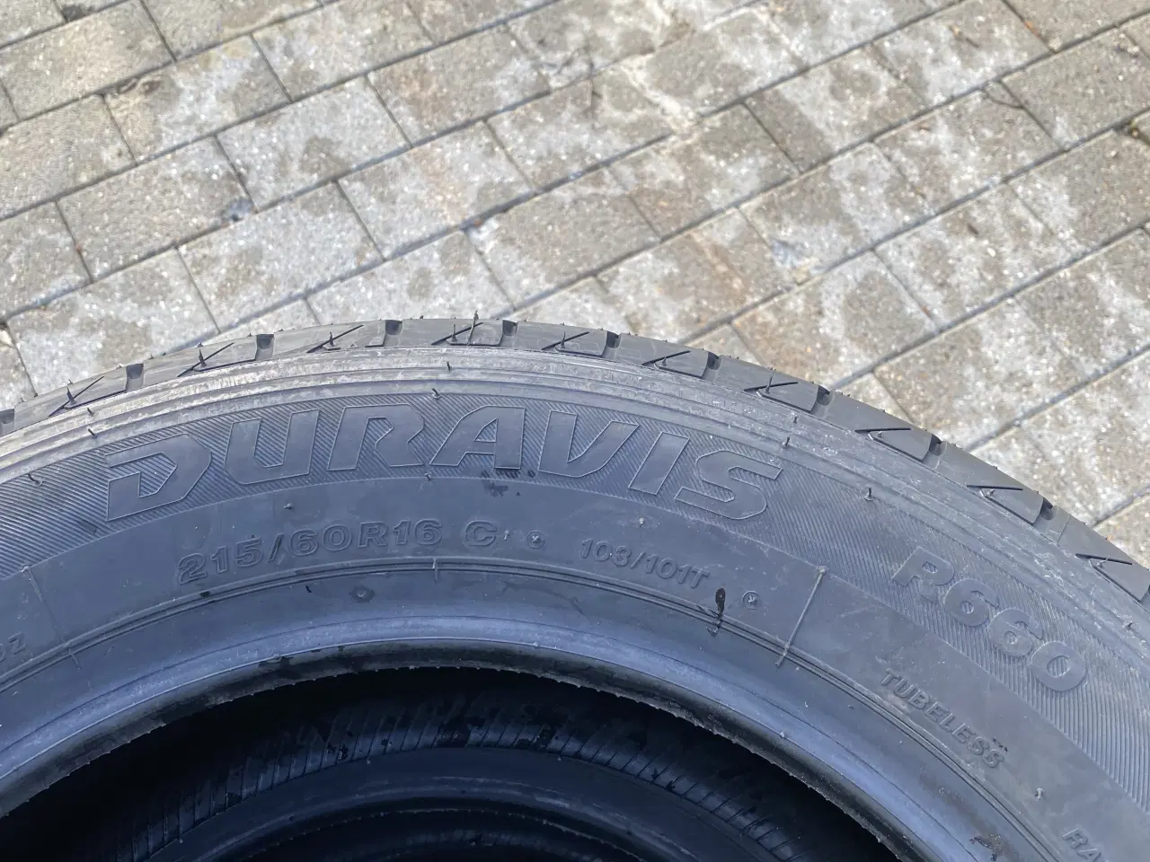 Billede 3 - Helt nye Bridgestone varevognsdæk