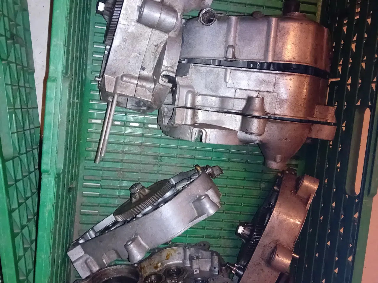 Billede 2 - Motordæksel 