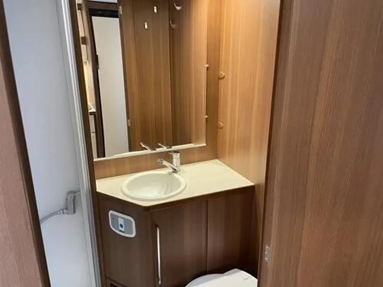 Billede 8 - LMC Exquisit Vip 595 D