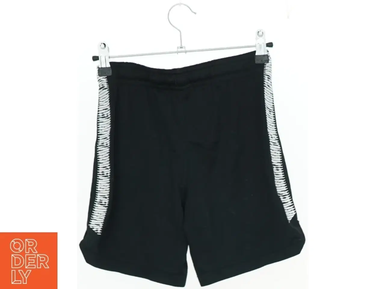 Billede 2 - Shorts fra Nike (str. 140 cm)