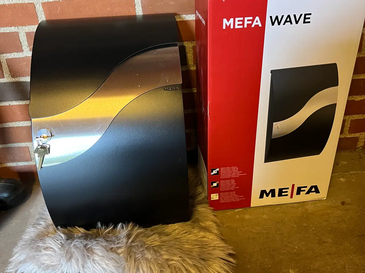 Billede 3 - Postkasse wave