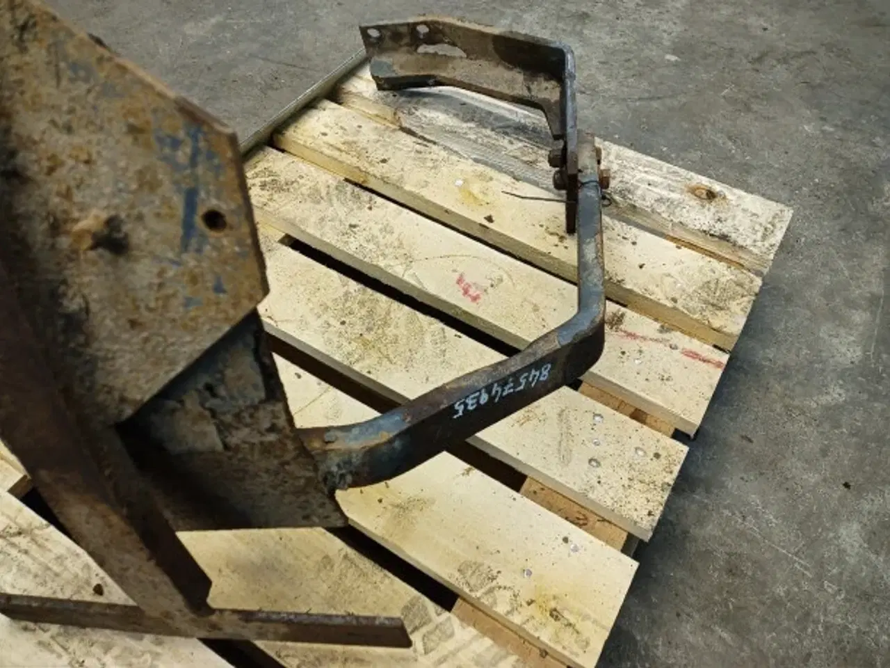 Billede 6 - New Holland LB115B H. Forskærm 85806215