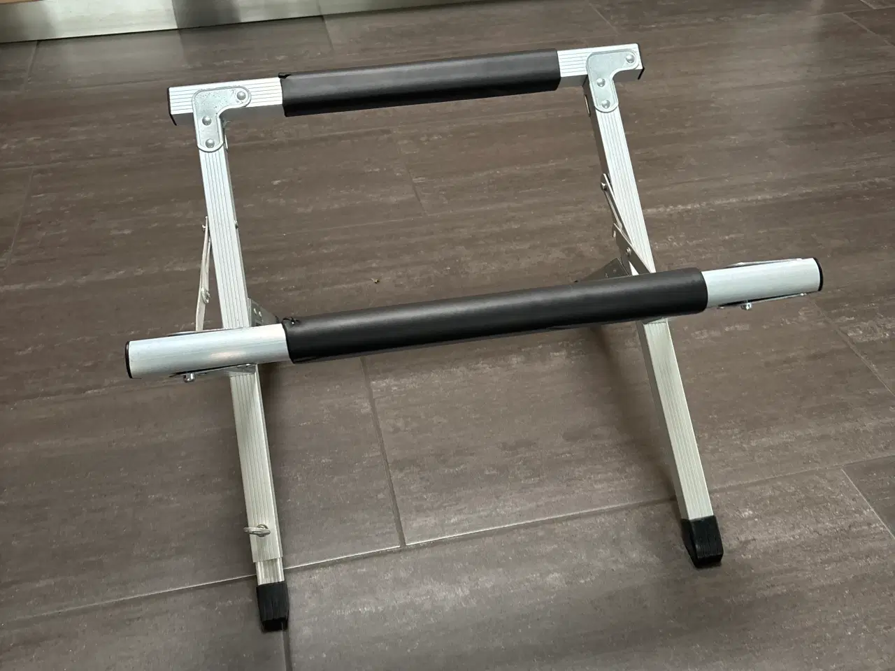 Billede 1 - Stativ til køler box 