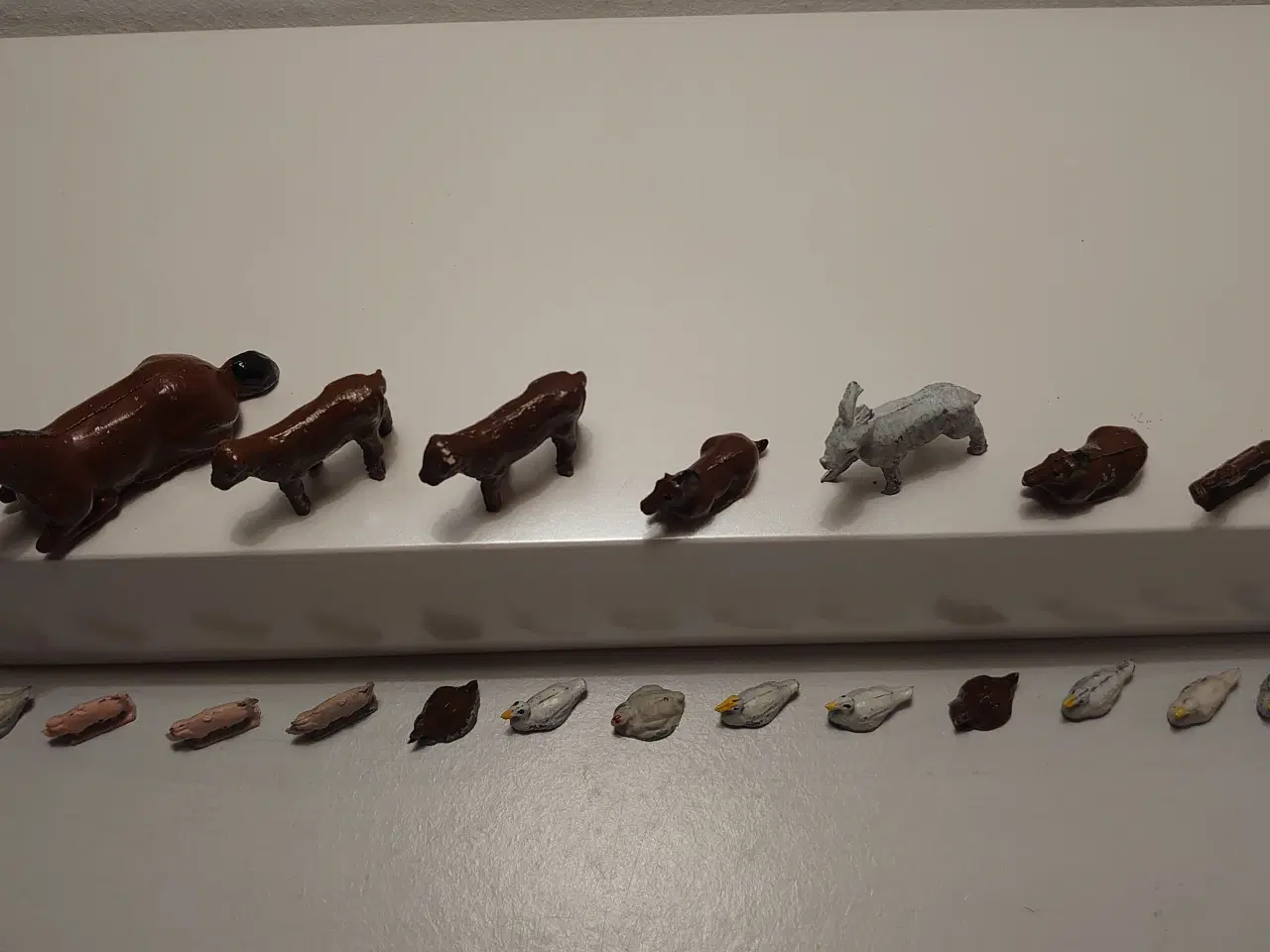 Billede 7 - 22 stk gamle bondegårdsdyr i metal. L 2,5-8,5cm