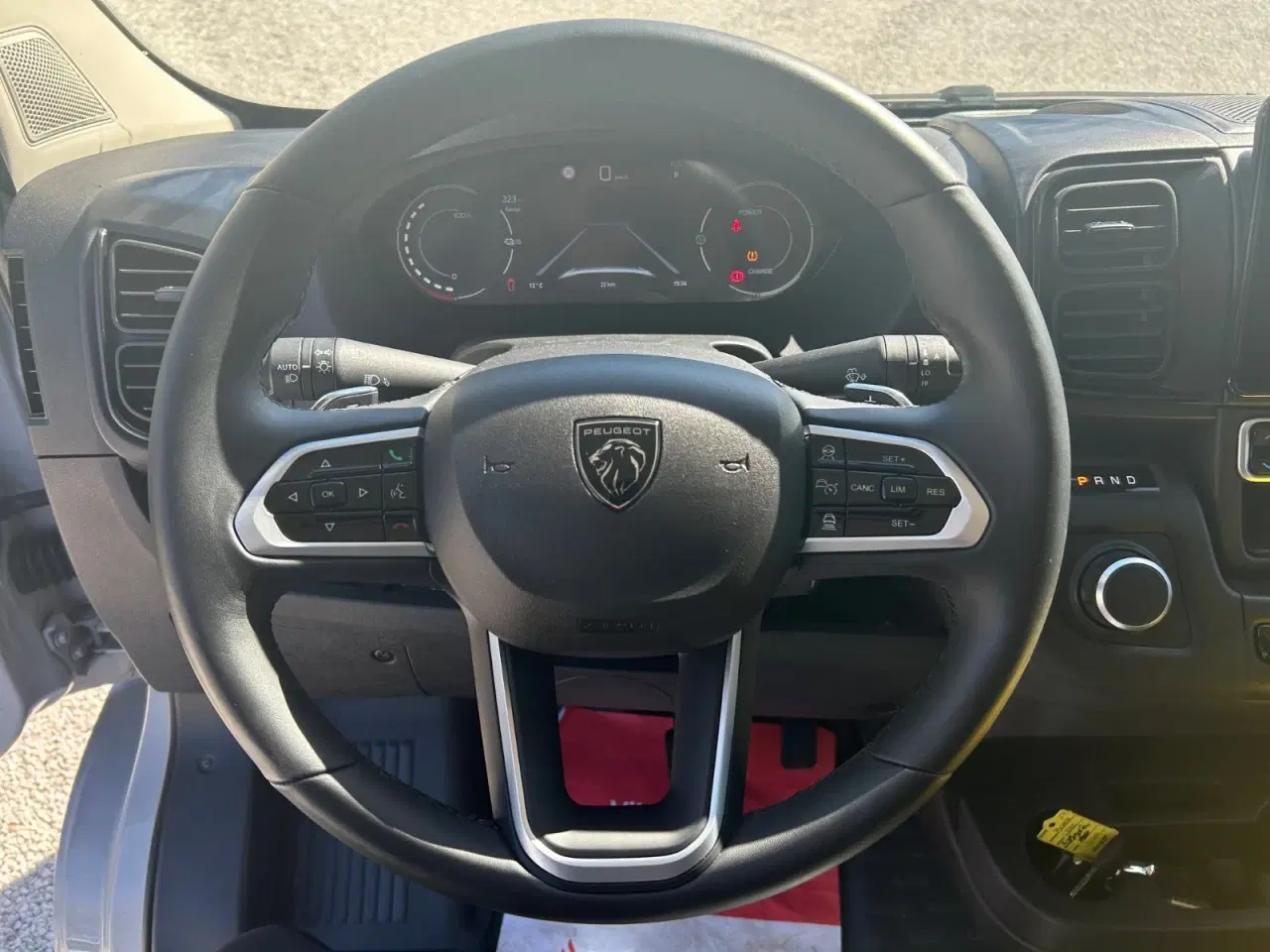 Billede 8 - Peugeot e-Boxer 435 110 L3H2 Premium