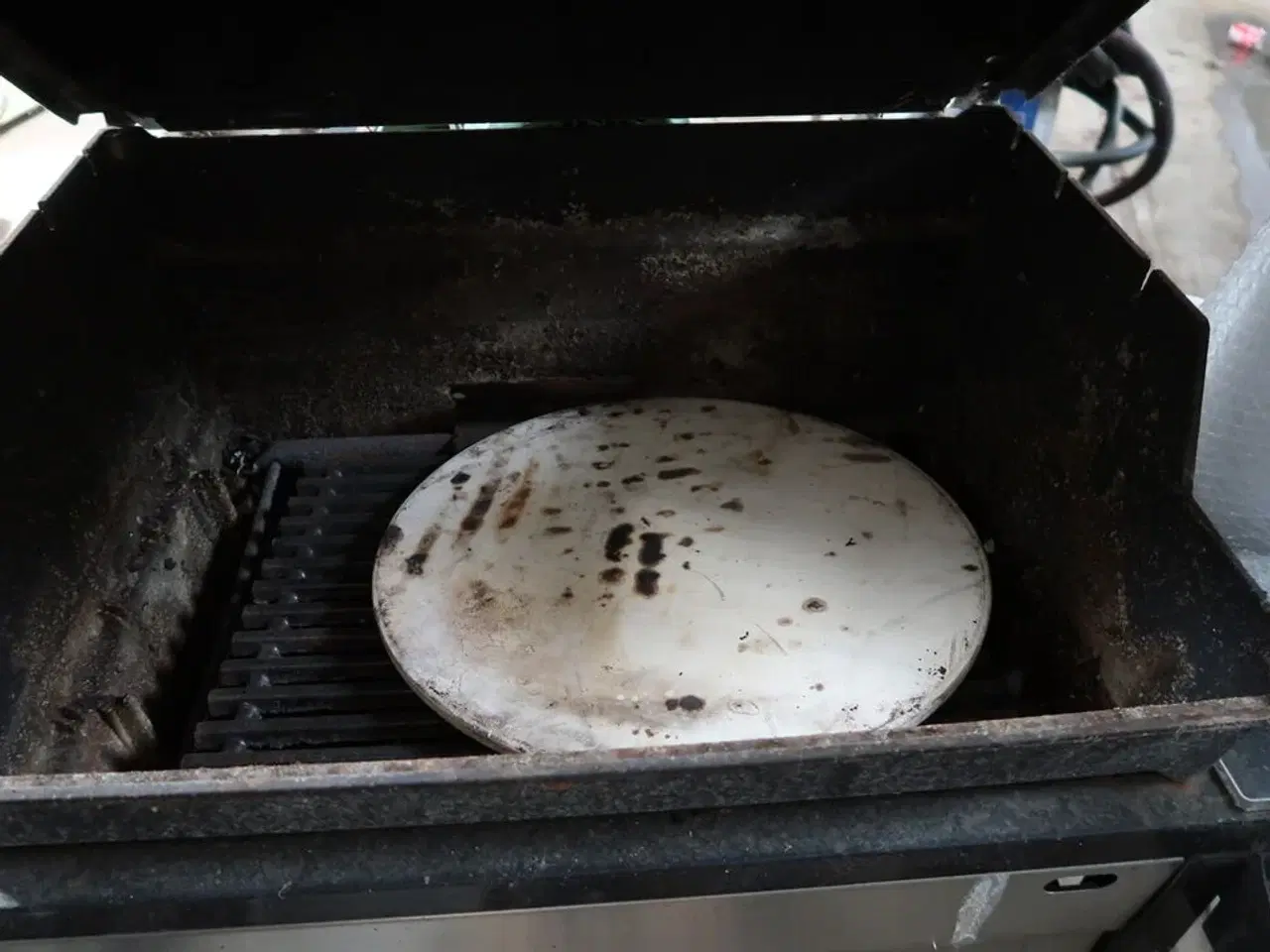 Billede 2 - Gasgrill WEBER