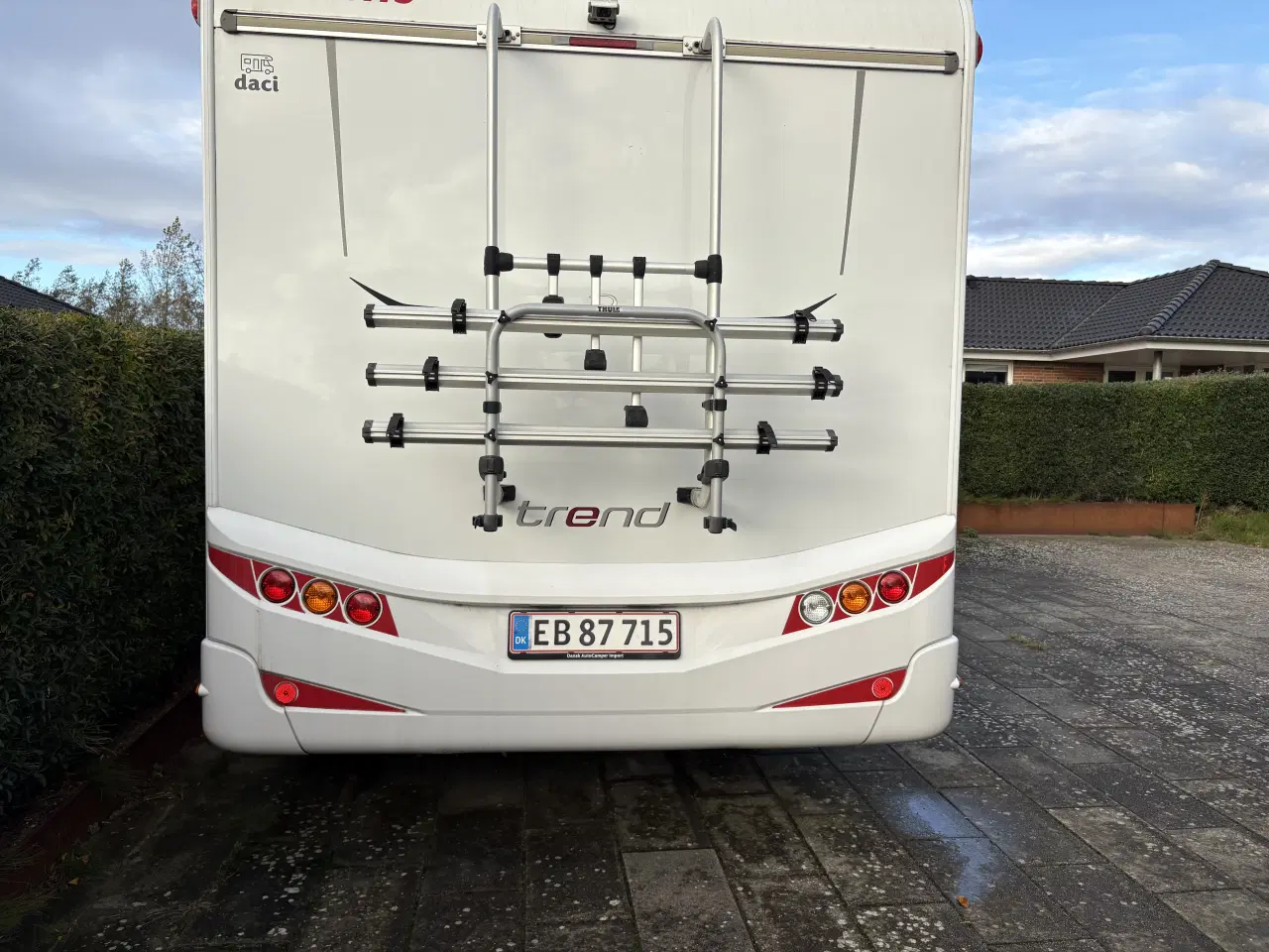 Billede 17 - Dethleffs I7057 EBL med face-to-face siddegruppe