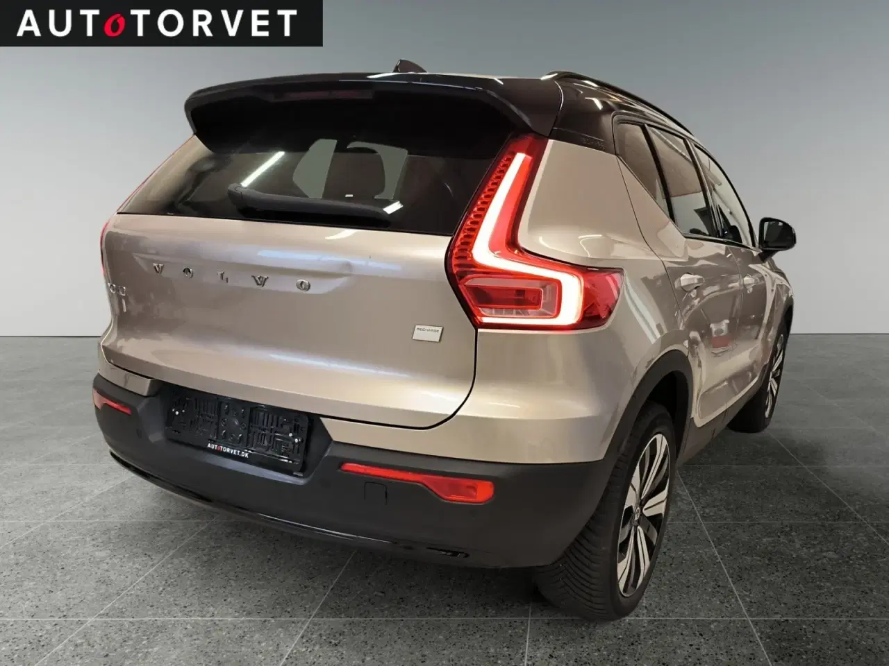 Billede 3 - Volvo XC40  P6 ReCharge Core