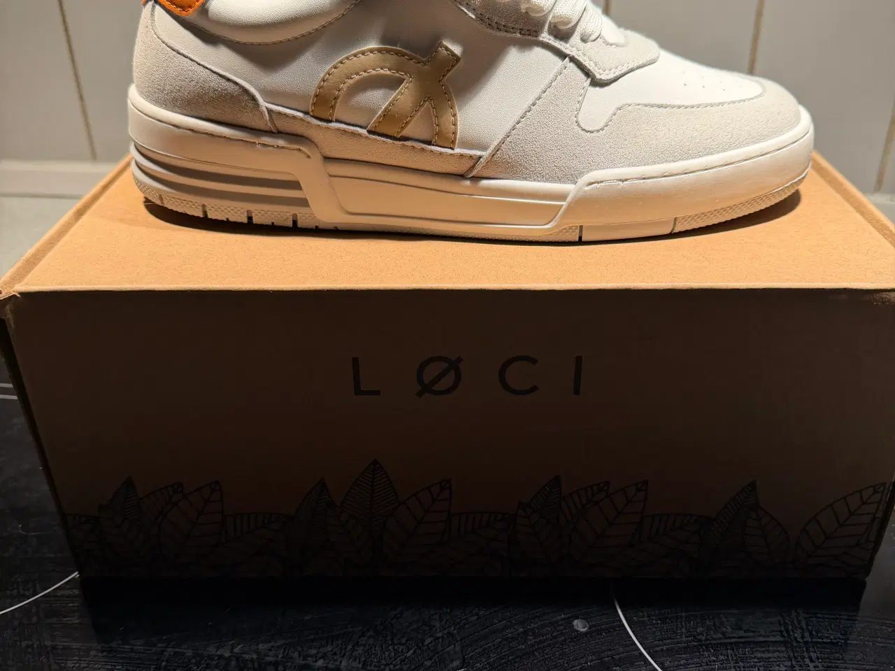 Billede 1 - Loci sneakers str 38