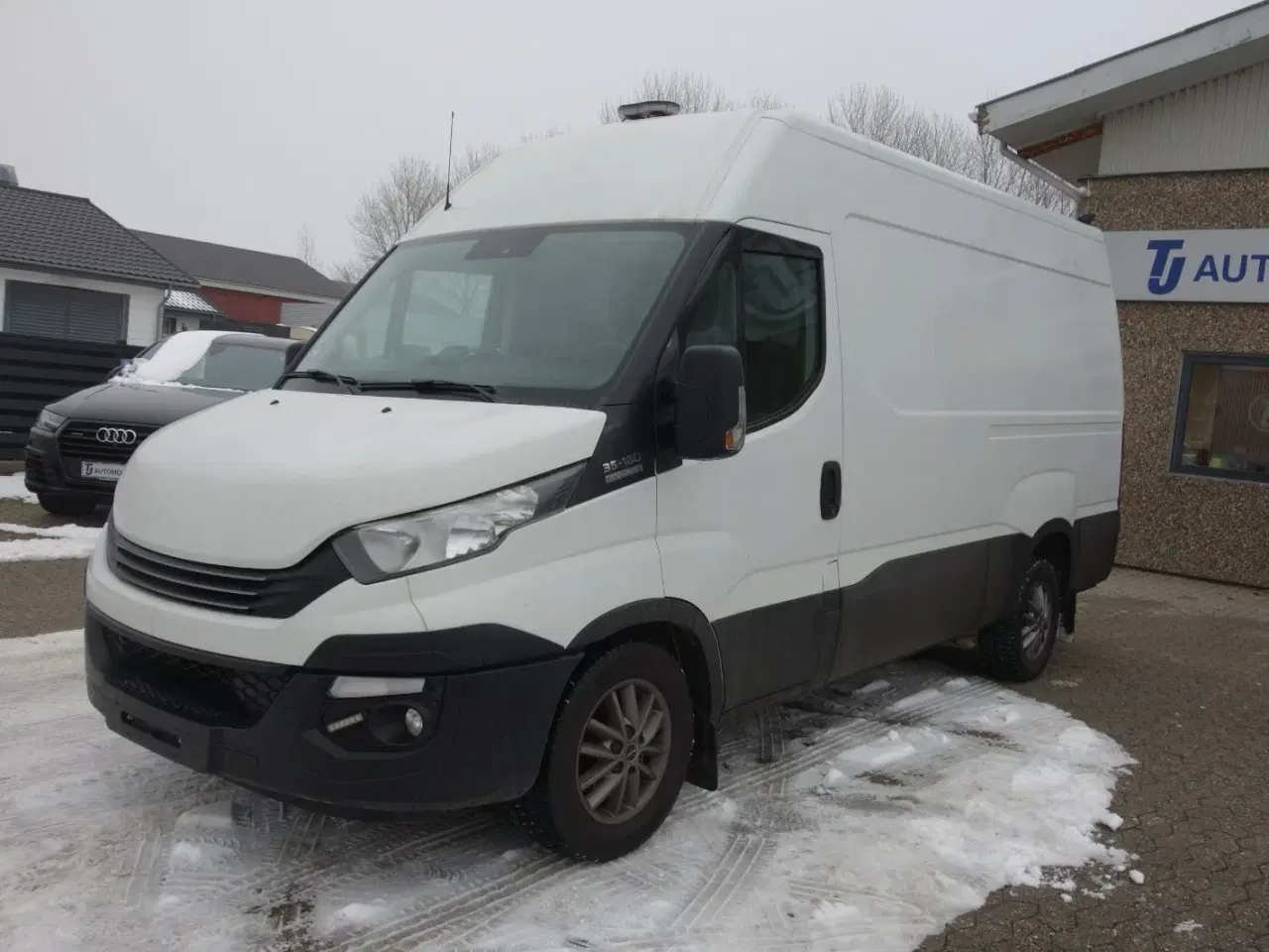 Billede 2 - Iveco Daily 3,0 35S18 12m³ Van AG8