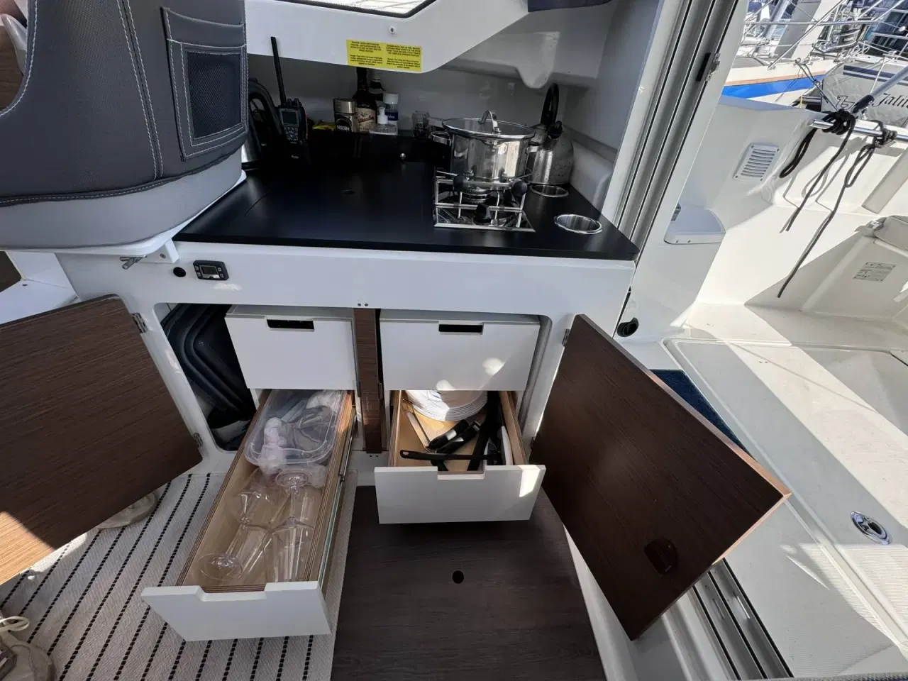 Billede 6 - Jeanneau Merry Fisher 795 - 200 HK Yamaha/Udstyr