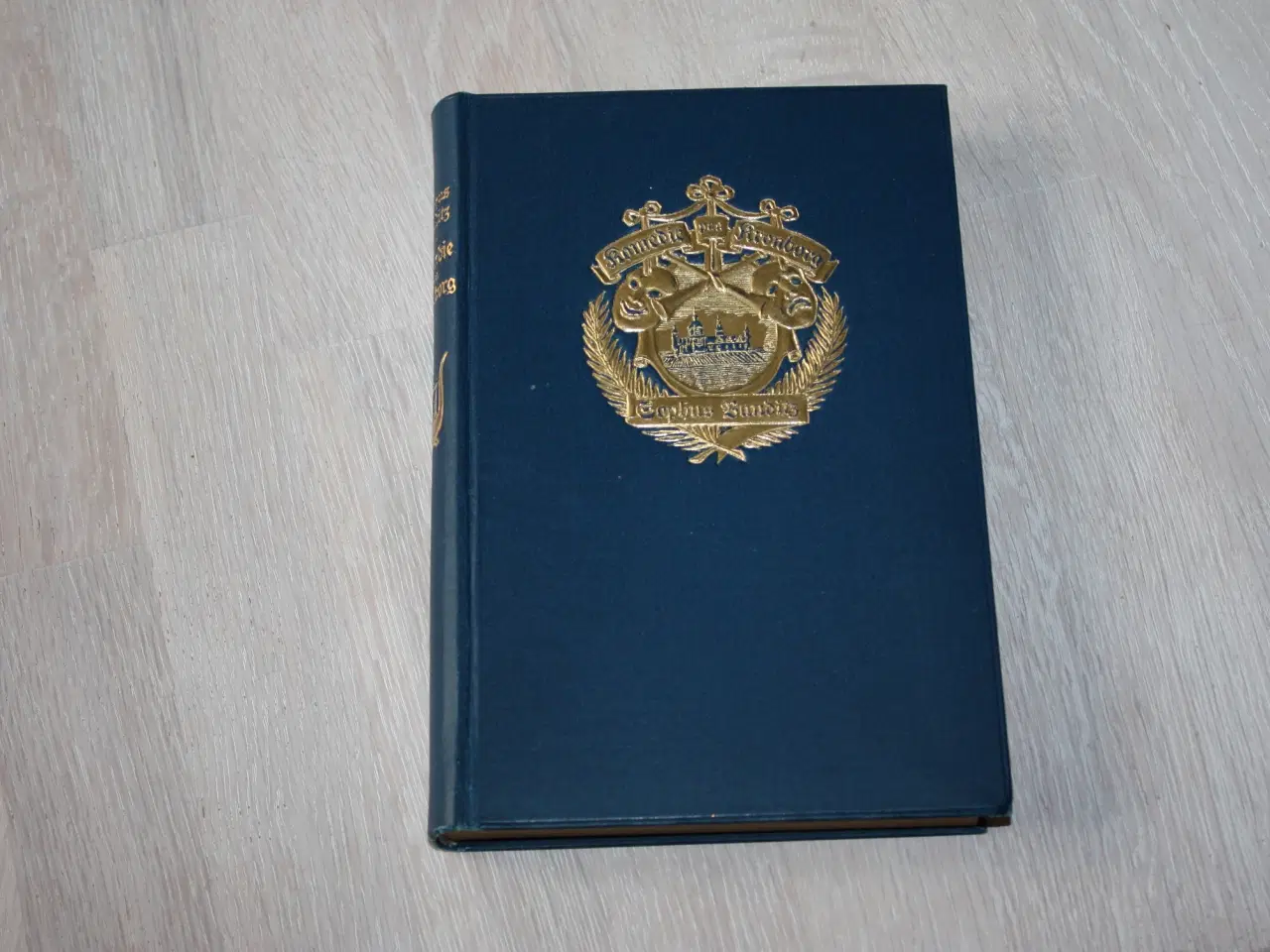 Billede 1 - Komedie paa Kronborg af Sophus Bauditz med Vignett