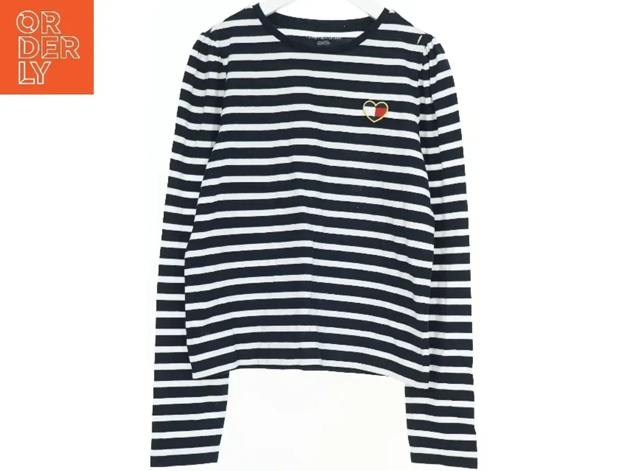 Billede 1 - Tommy Hilfiger. Langærmet stribet T-shirt med hjerte fra Tommy Hilfiger (str. 164)
