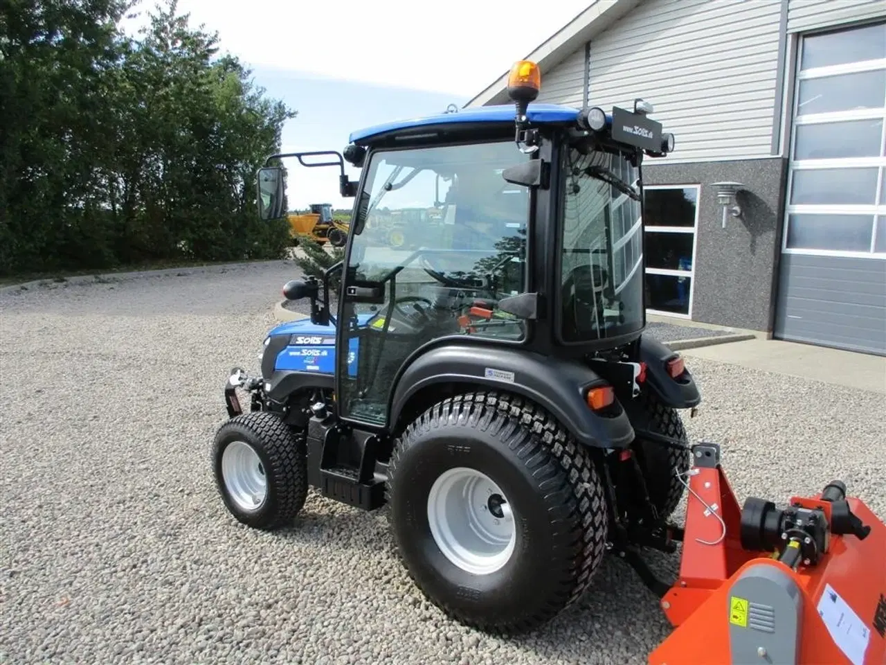 Billede 6 - Solis 26 HST Med kabine, Turf dæk og frontlift samt frontPTO