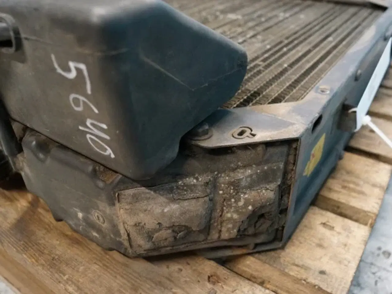 Billede 3 - New Holland 5640 Køler 82010660