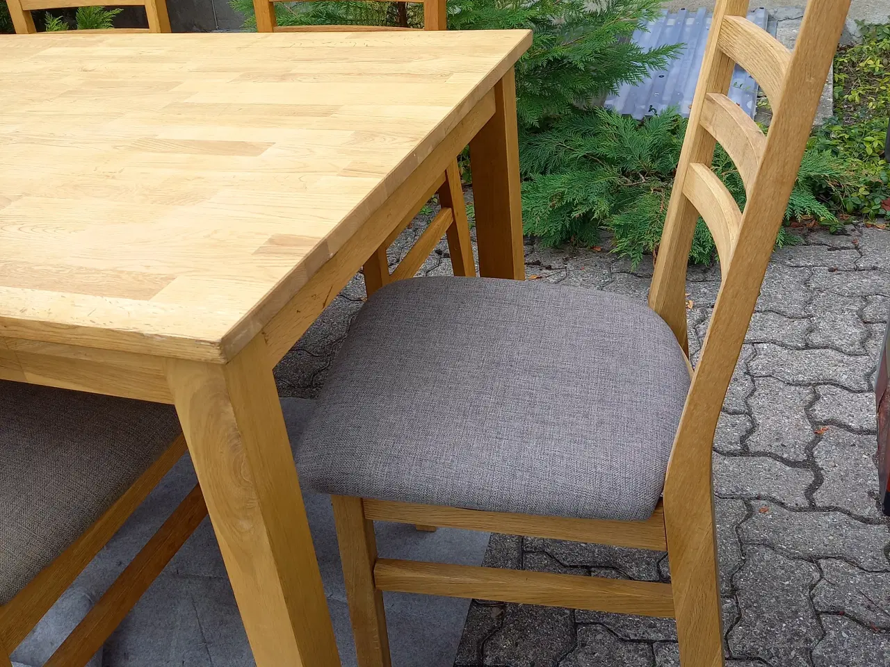 Billede 3 - Spisebord med 6 stole i eg