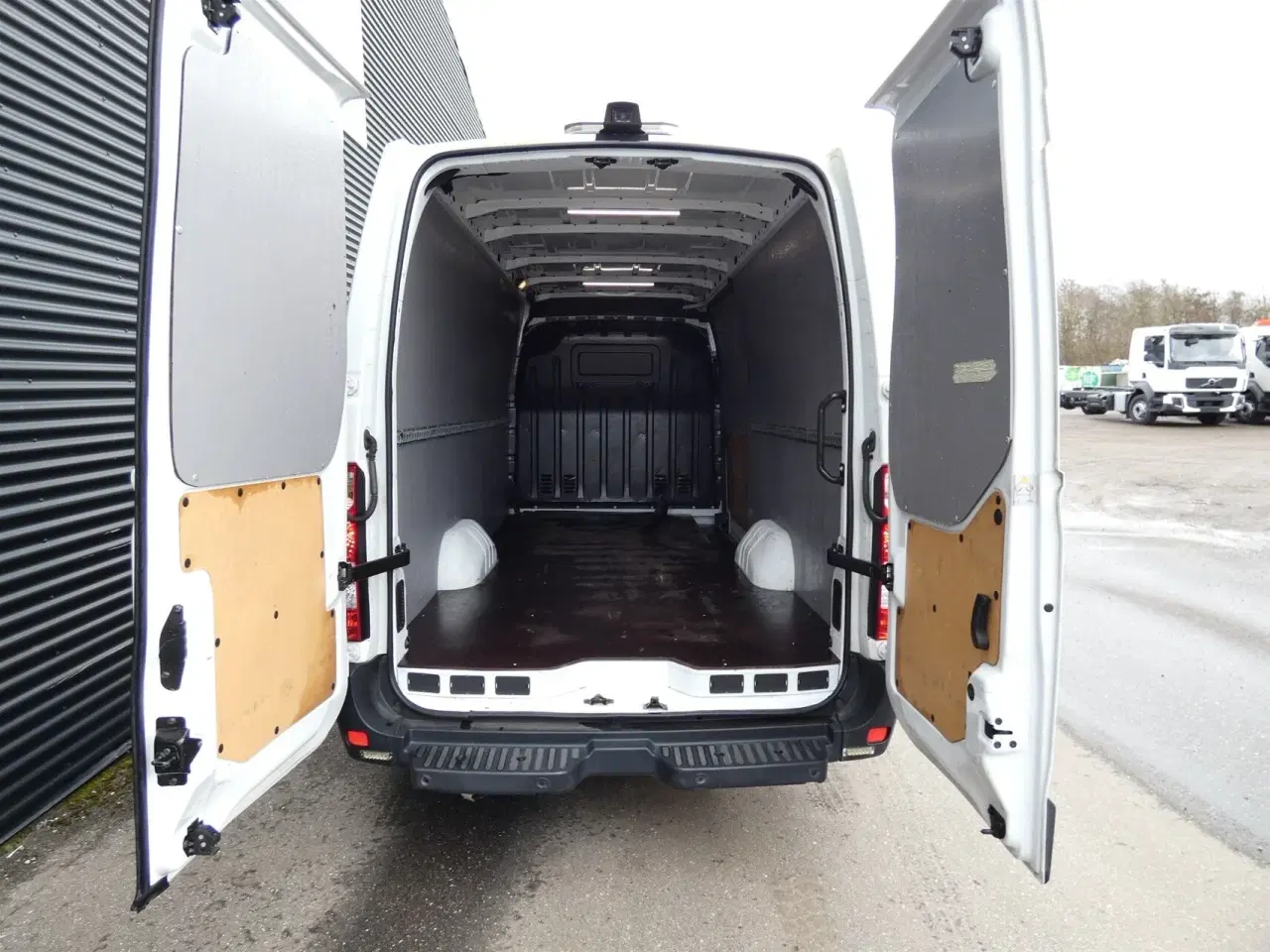 Billede 6 - Renault Master T35 L3H2 2,3 DCI RWD start/stop 165HK Van 6g