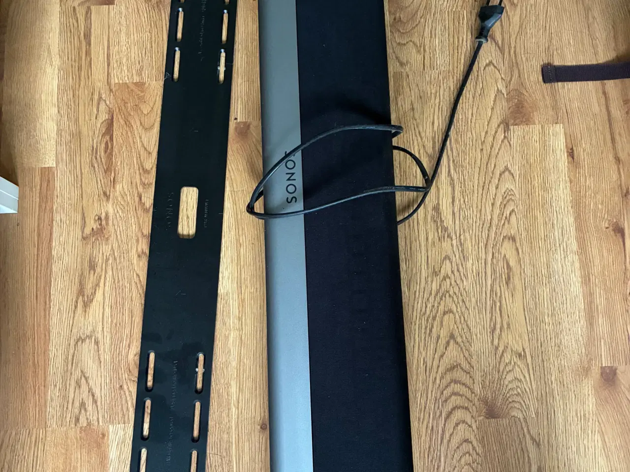 Billede 1 - Sonos musikbar med væghæng 