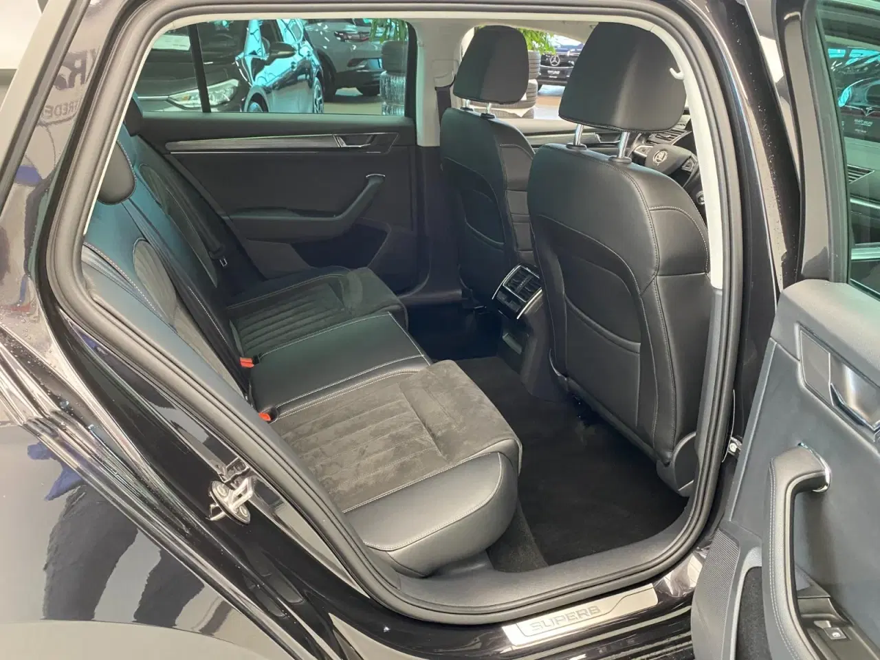 Billede 13 - Skoda Superb 2,0 TDi 190 Business Executive Combi DSG