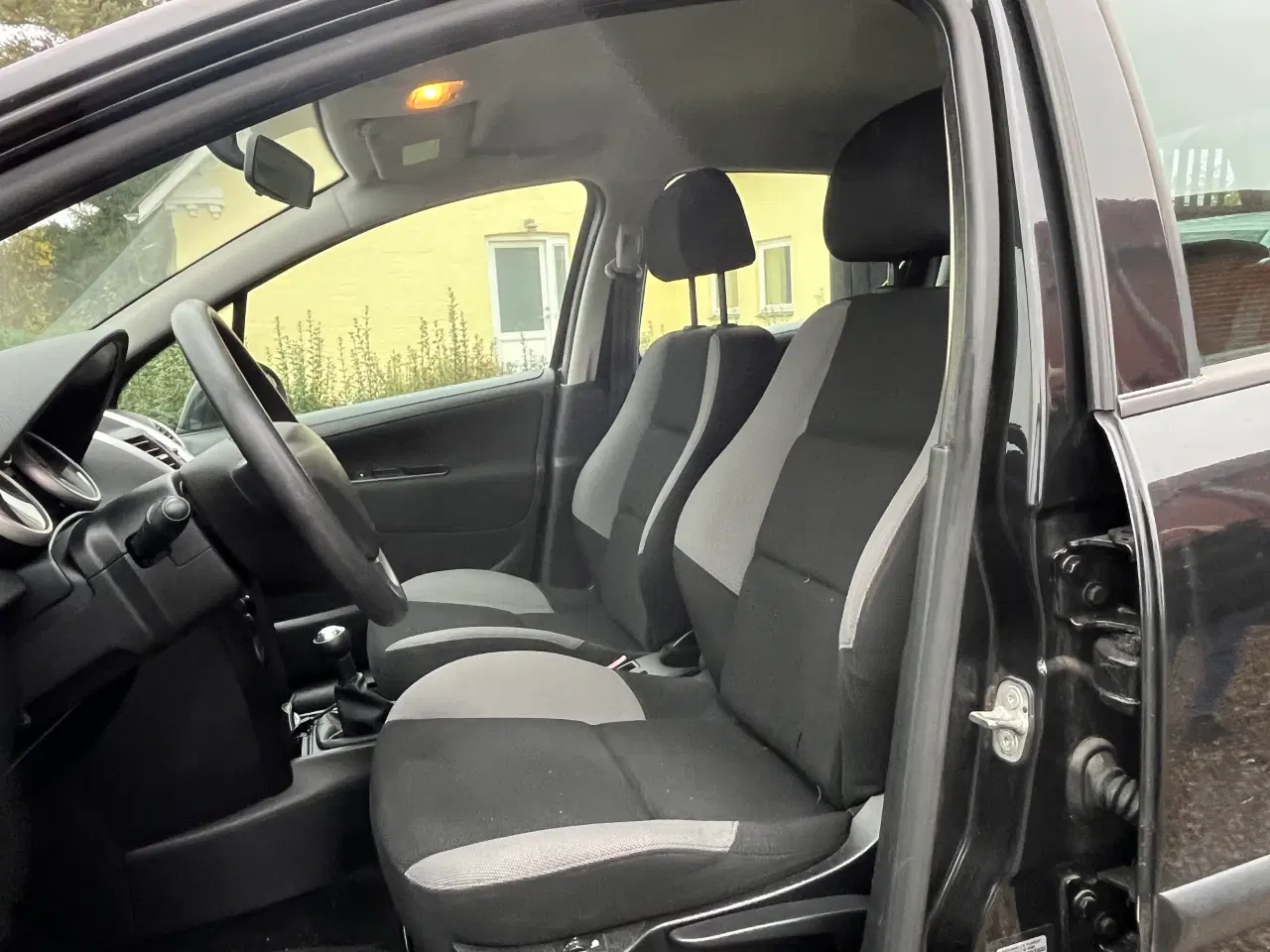 Billede 5 - PEUGEOT 207 111.000 km