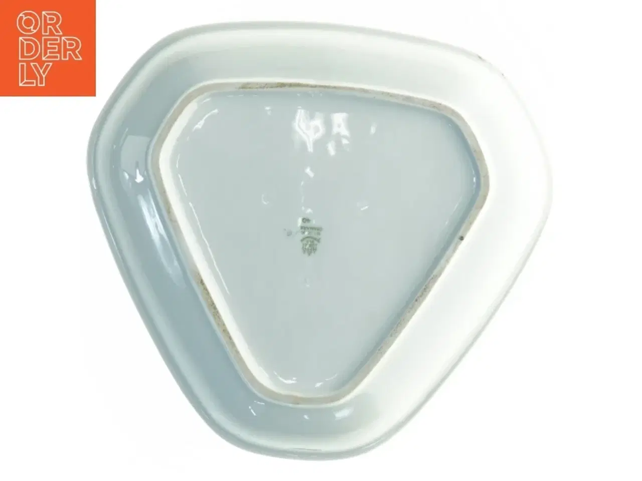 Billede 2 - Trekantet serveringsfad fra Bing Og Grøndahl (str. Diameter 23,5 cm)