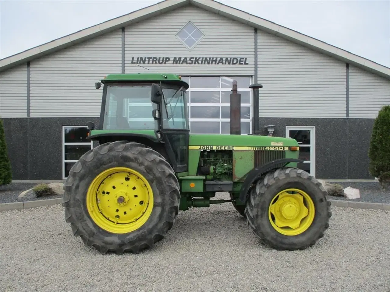 Billede 20 - John Deere 4240S En rigtig Amerikaner med den store 7.6L motor