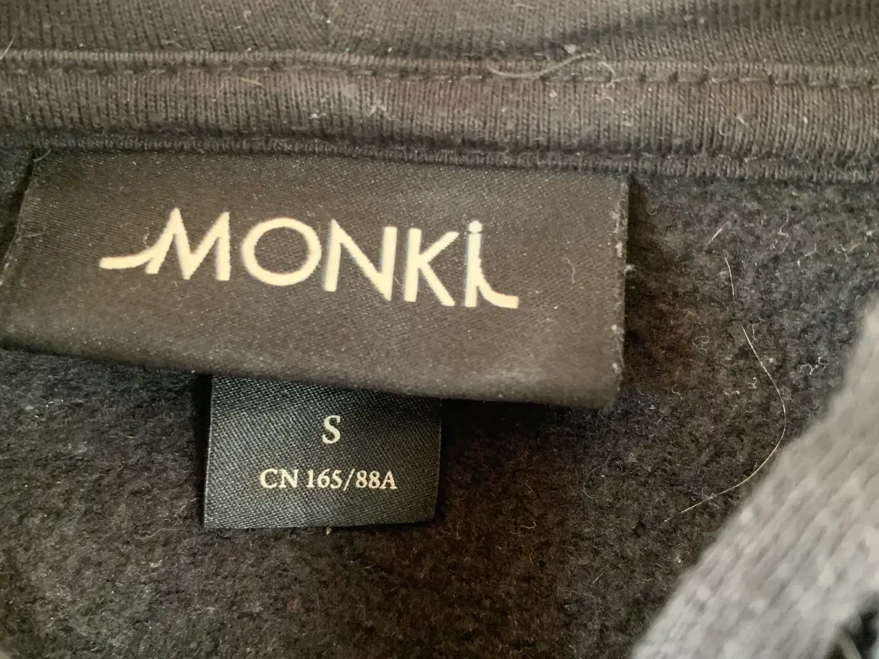 Billede 3 - Hættetrøje fra Monki