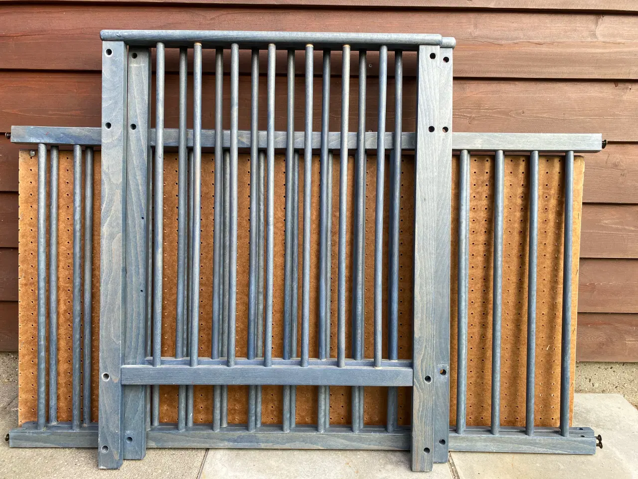 Billede 1 - Tremme Børneseng