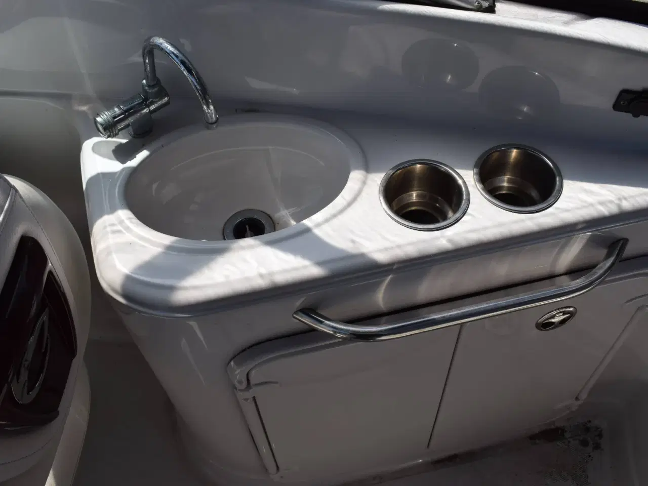 Billede 5 - Crownline 230 - Mercruiser 350 MAG/Udstyr