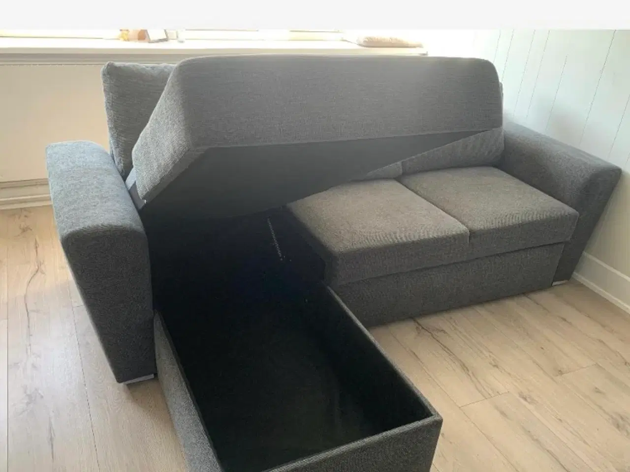 Billede 3 - Sovesofa, sofa bord