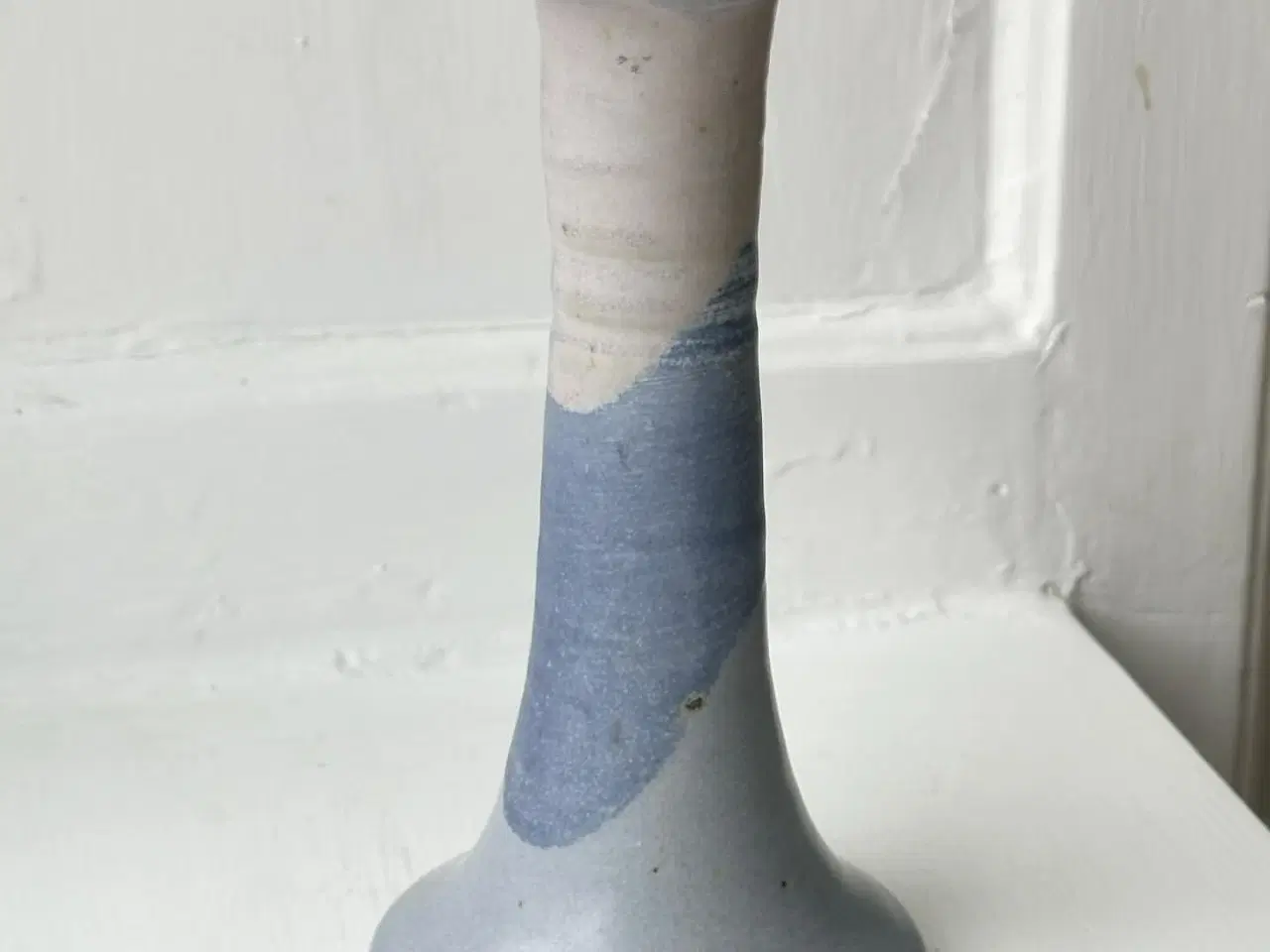 Billede 4 - Lysestage, keramik, lilla glasur