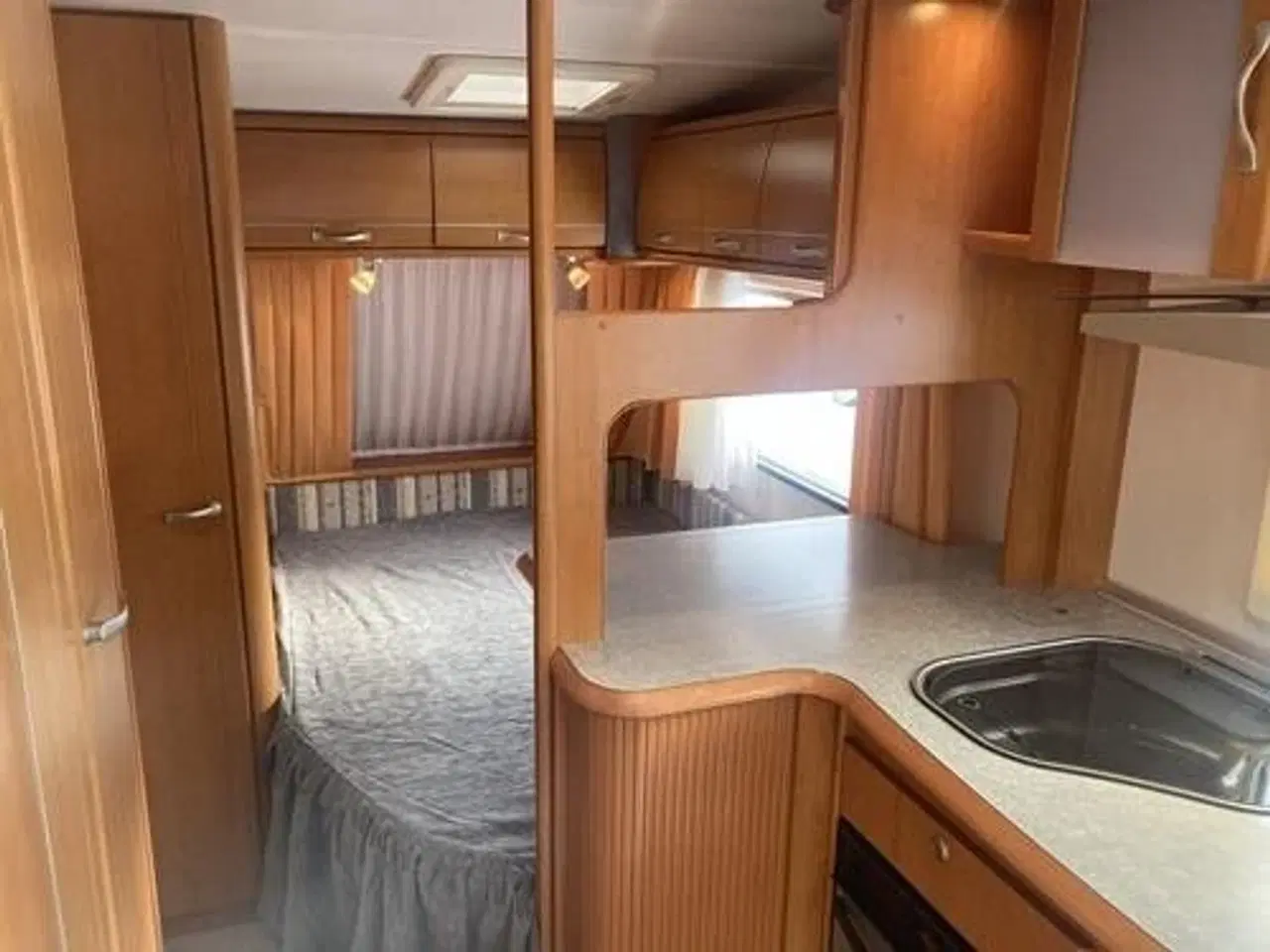 Billede 7 - LMC FAVORIT 520 RHD Winner