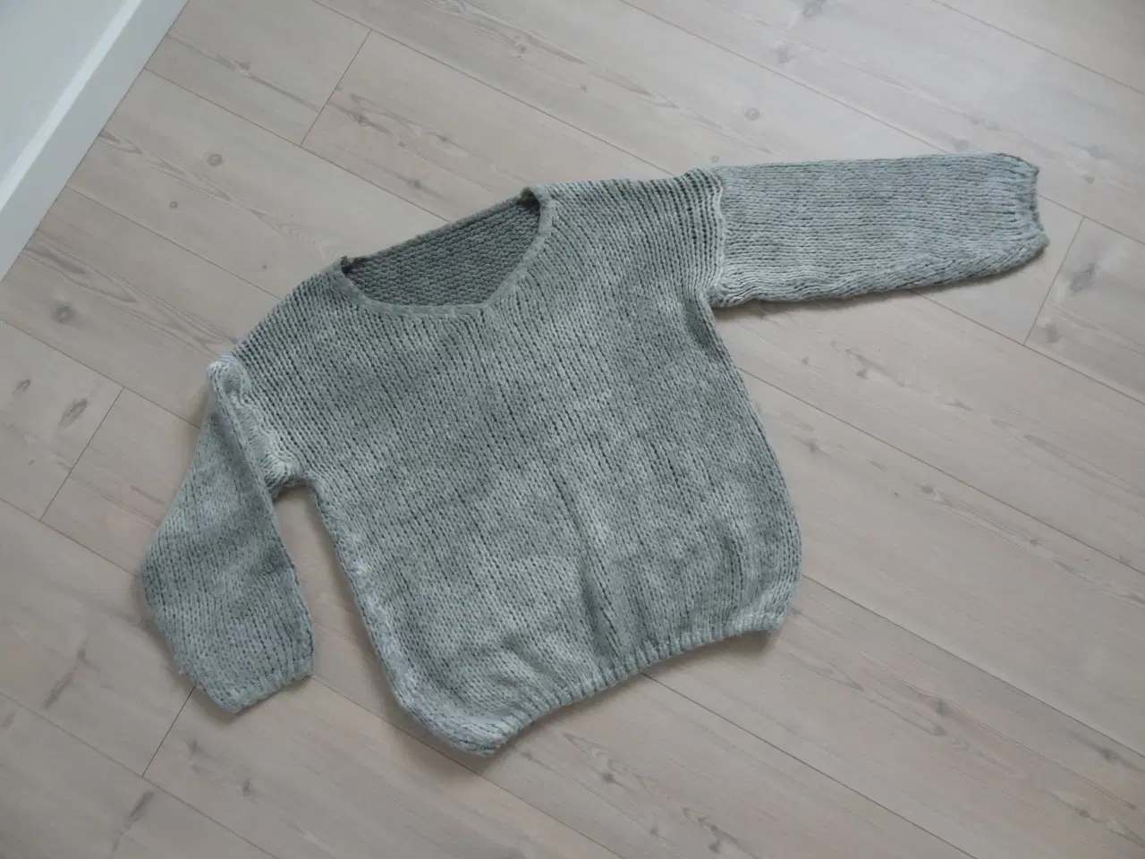 Billede 3 - Sweater, Bluse, Made in Italiy, Str S
