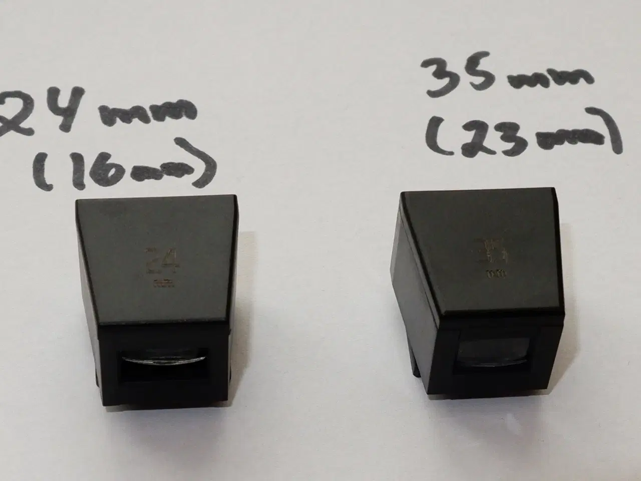 Billede 1 - Viewfinder til hotshoe  24 mm og 35 mm.