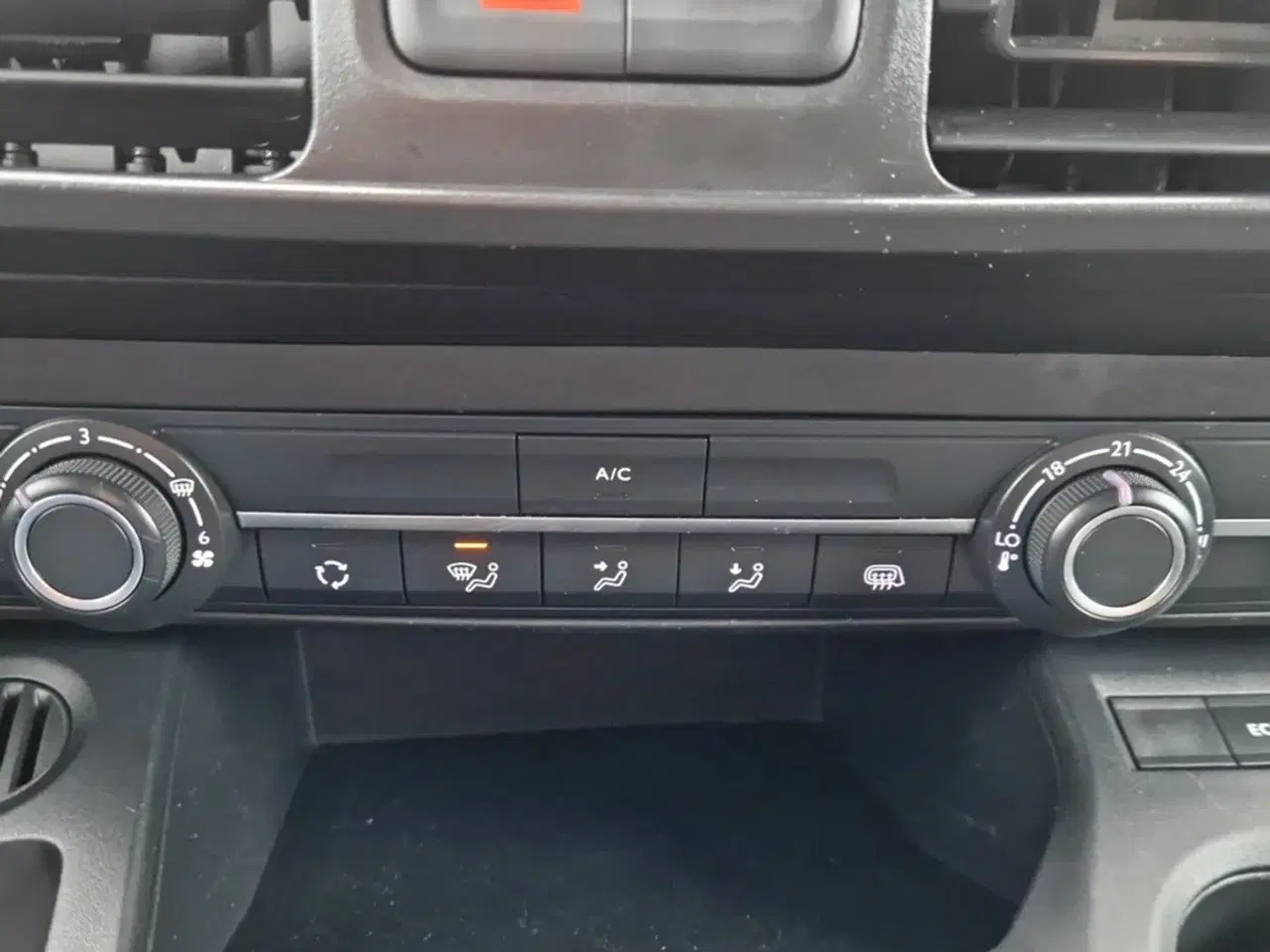 Billede 19 - Peugeot Partner 1,5 BlueHDi 130 L1V1 Ultimate EAT8 Van