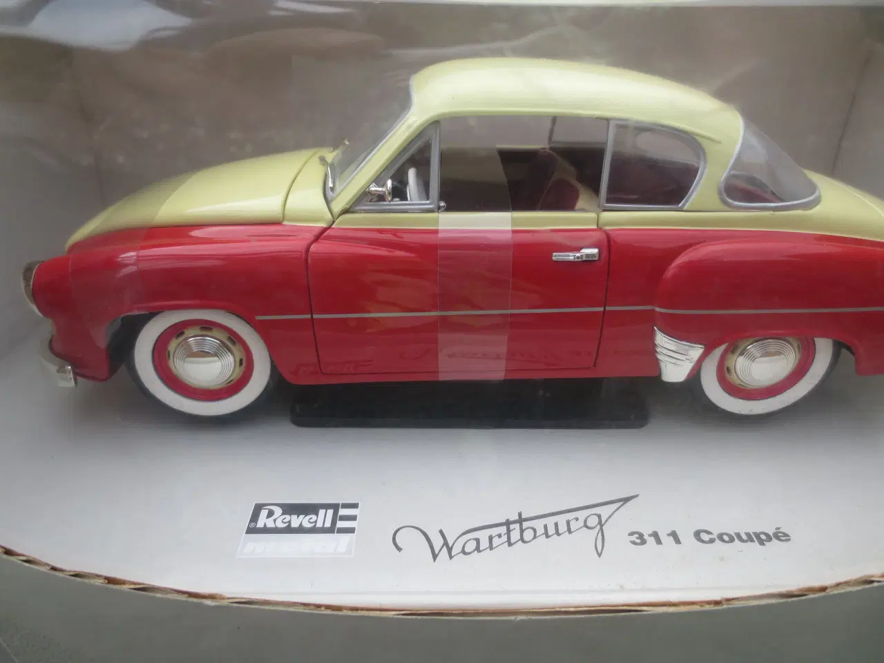 Billede 1 - 1 stk Wartburg Model 311 Coupe