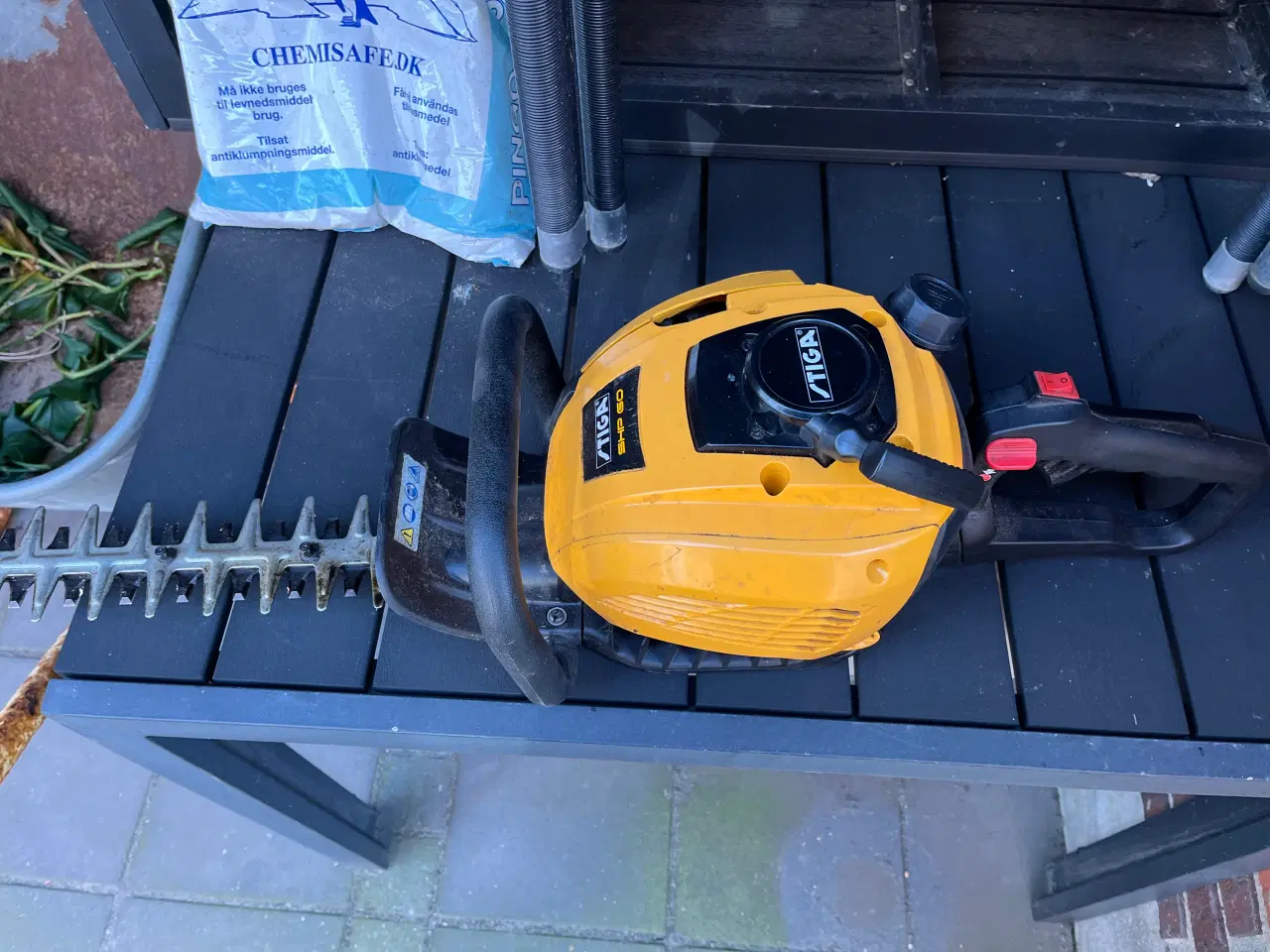 Billede 1 - Hækkeklipper benzin Stiga
