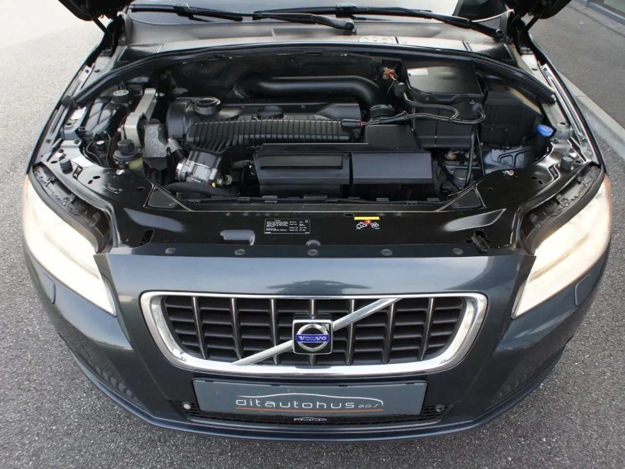 Billede 14 - Volvo V70 2,5 T Momentum aut.