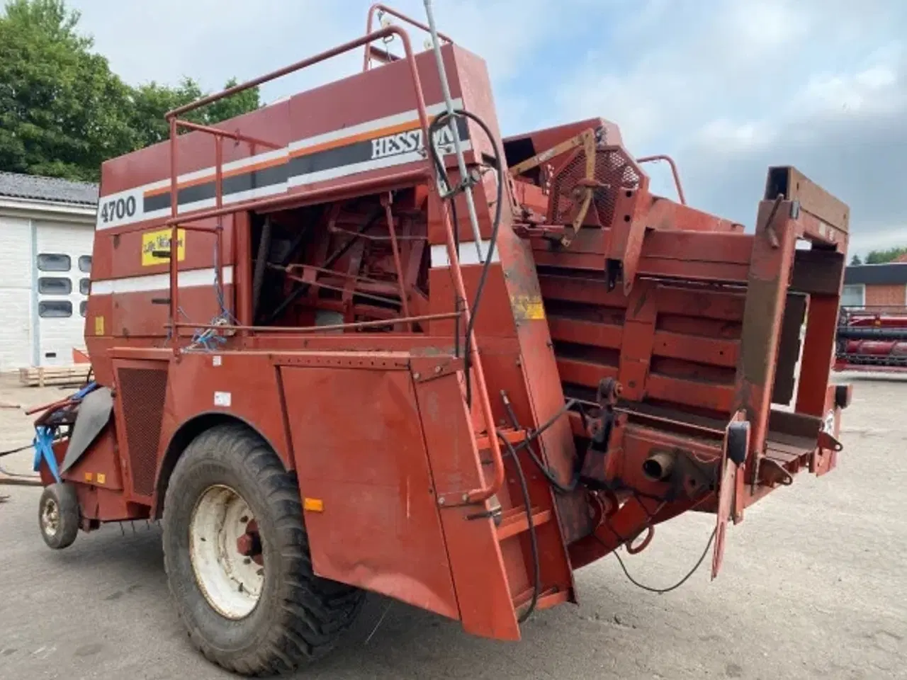 Billede 15 - Hesston 4700 Sælges i dele/For parts