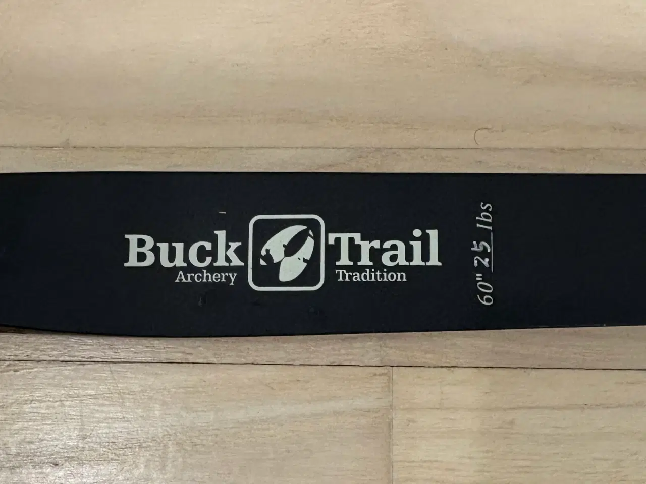Billede 1 - Buck Trail Metis 60” 25lbs 