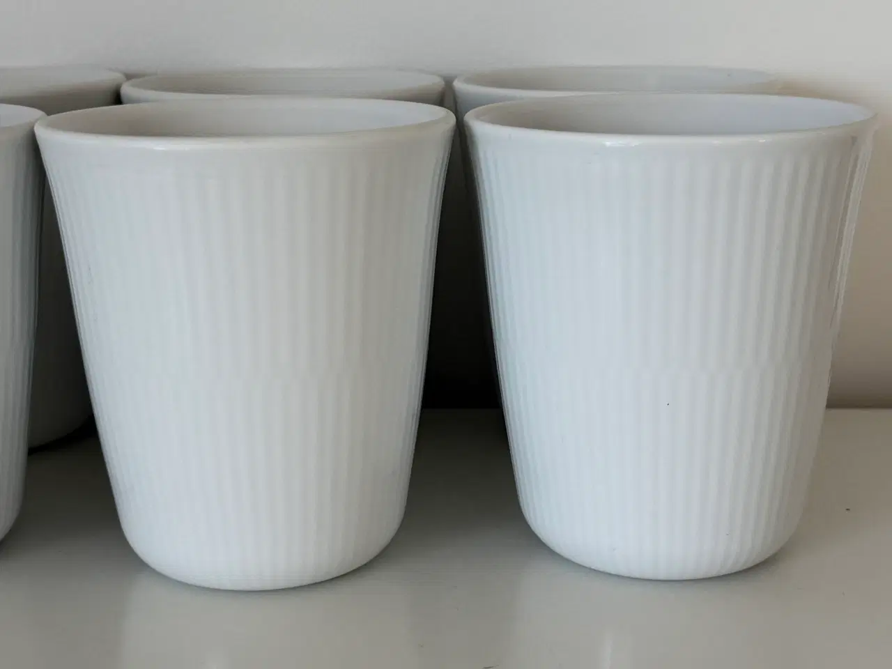 Billede 3 - Royal Copenhagen Hvid Riflet Termokop/krus