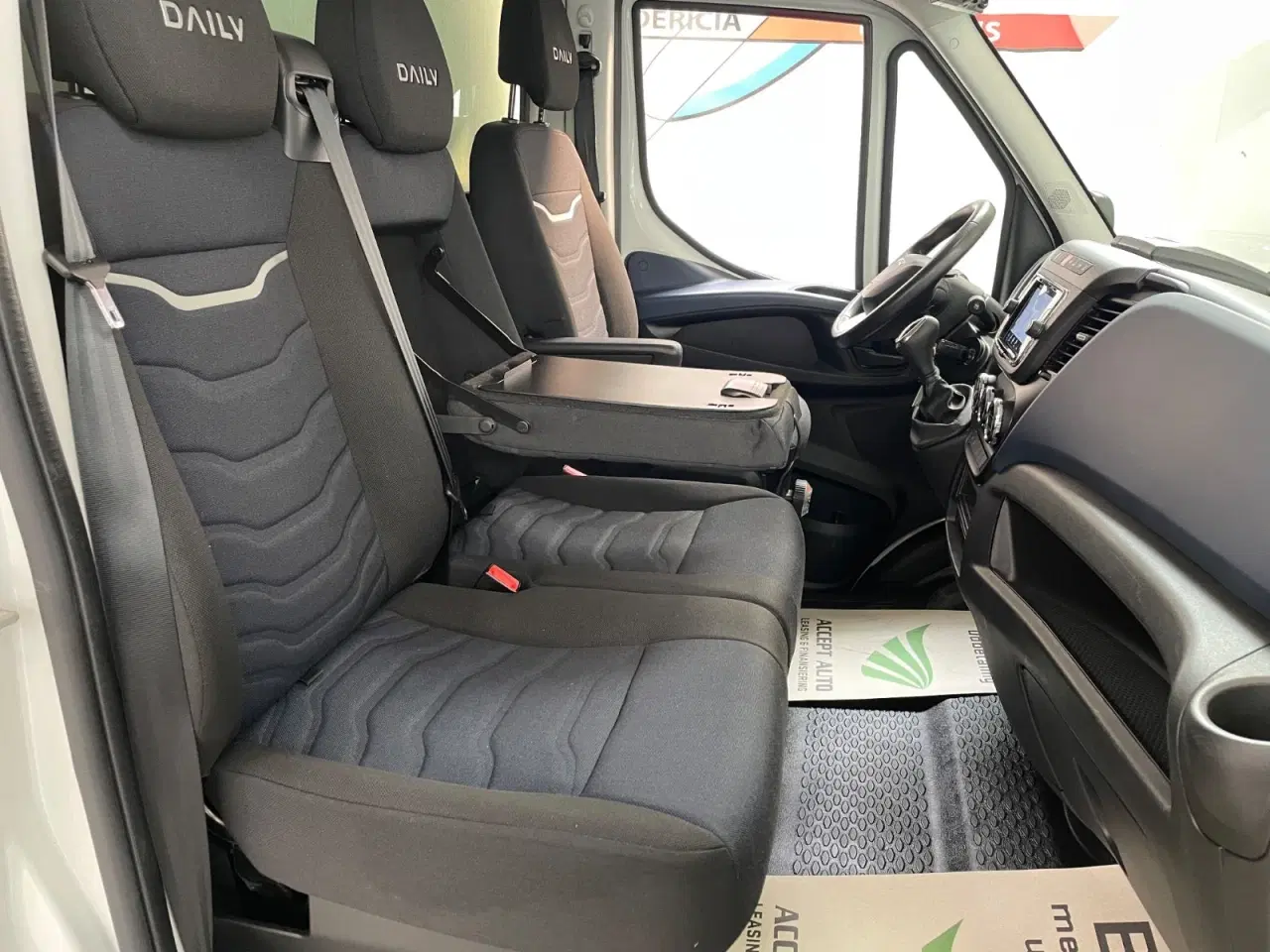 Billede 12 - Iveco Daily 2,3 35S16 Alukasse AG8