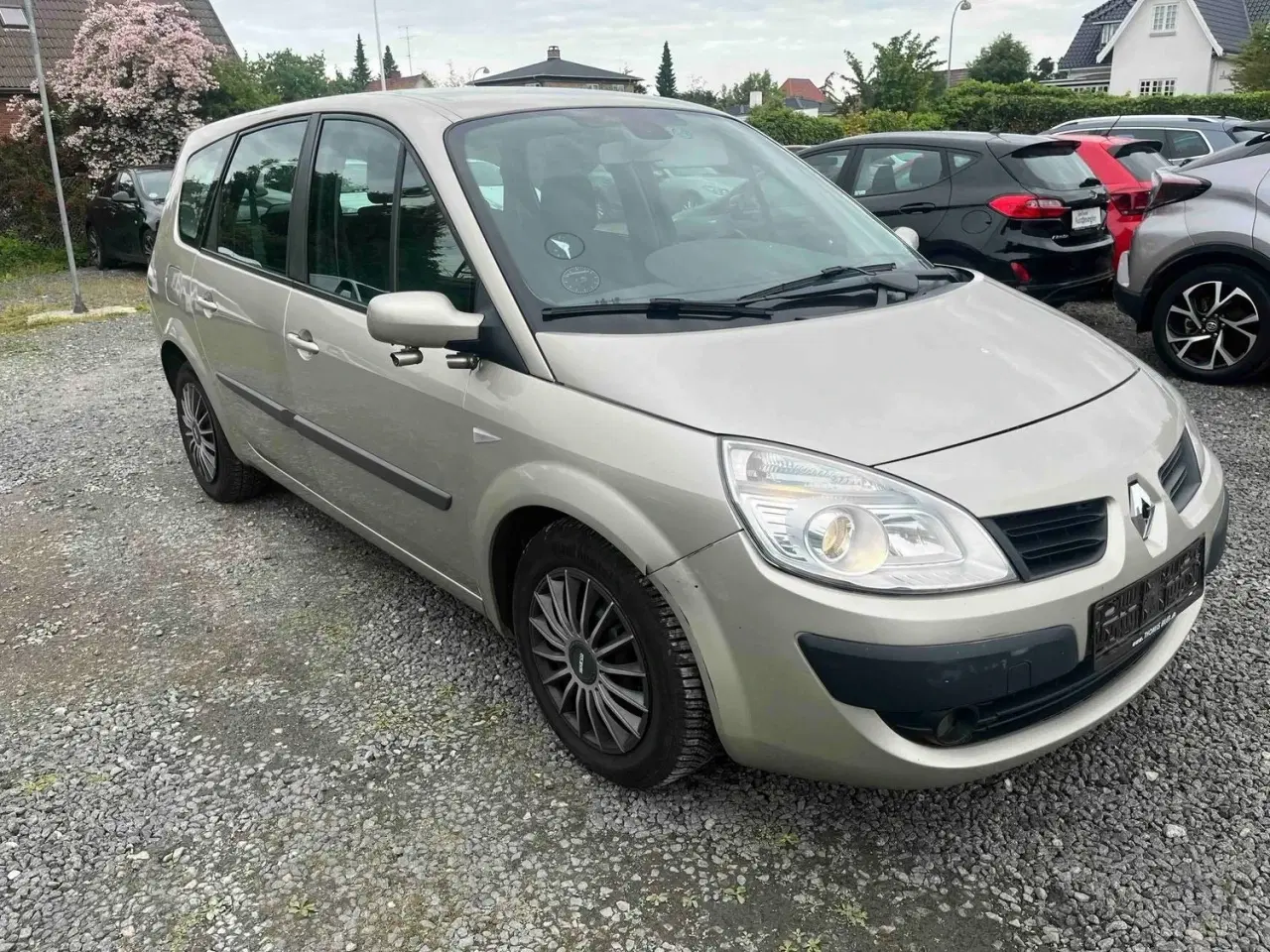 Billede 3 - Renault Grand Scenic II 2,0 Authentique Comfort aut.