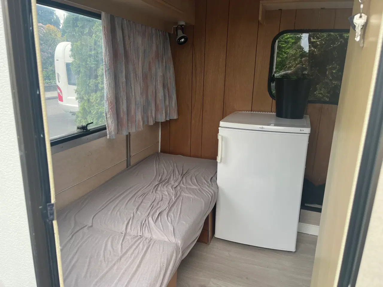 Billede 4 - Letvægts campingvogn 