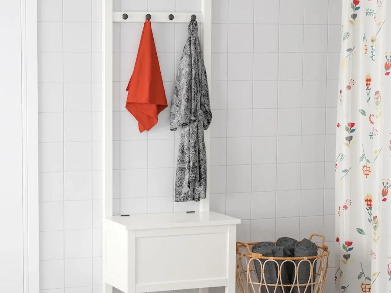 Billede 2 - IKEA Hemnes hvid entrébænk med knager og opbevarin